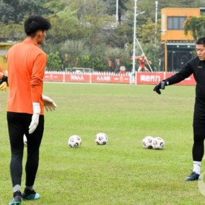 世界杯官方平台-李雷雷：我不是严厉的教练 好的门将教练脚法都好
