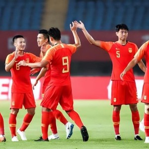 世界杯官方平台-鲁能如何遏制法比奥的发挥？球迷建议韩鹏重用彭啸首发，值得期待