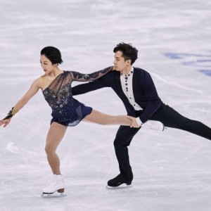 世界杯直播软件下载-世锦赛“葱桶”回归暂列第二 彭程金杨遭遇“小意外”